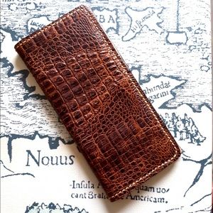 Women’s leather wallet